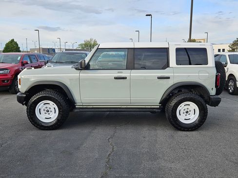 Used 2023 Ford Bronco Heritage Edition AWD/4WD image 10