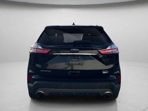 Used 2020 Ford Edge SEL image 9