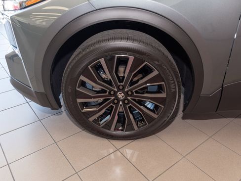 New 2026 Toyota C-HR AWD/4WD image 5