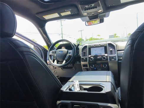 Certified 2021 Ford F250 Platinum w/ FX4 Off-Road Package AWD/4WD image 23