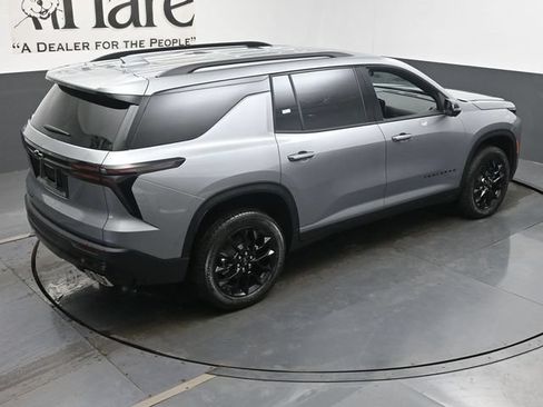 New 2026 Chevrolet Traverse LT w/ Midnight/Sport Edition AWD/4WD image 19