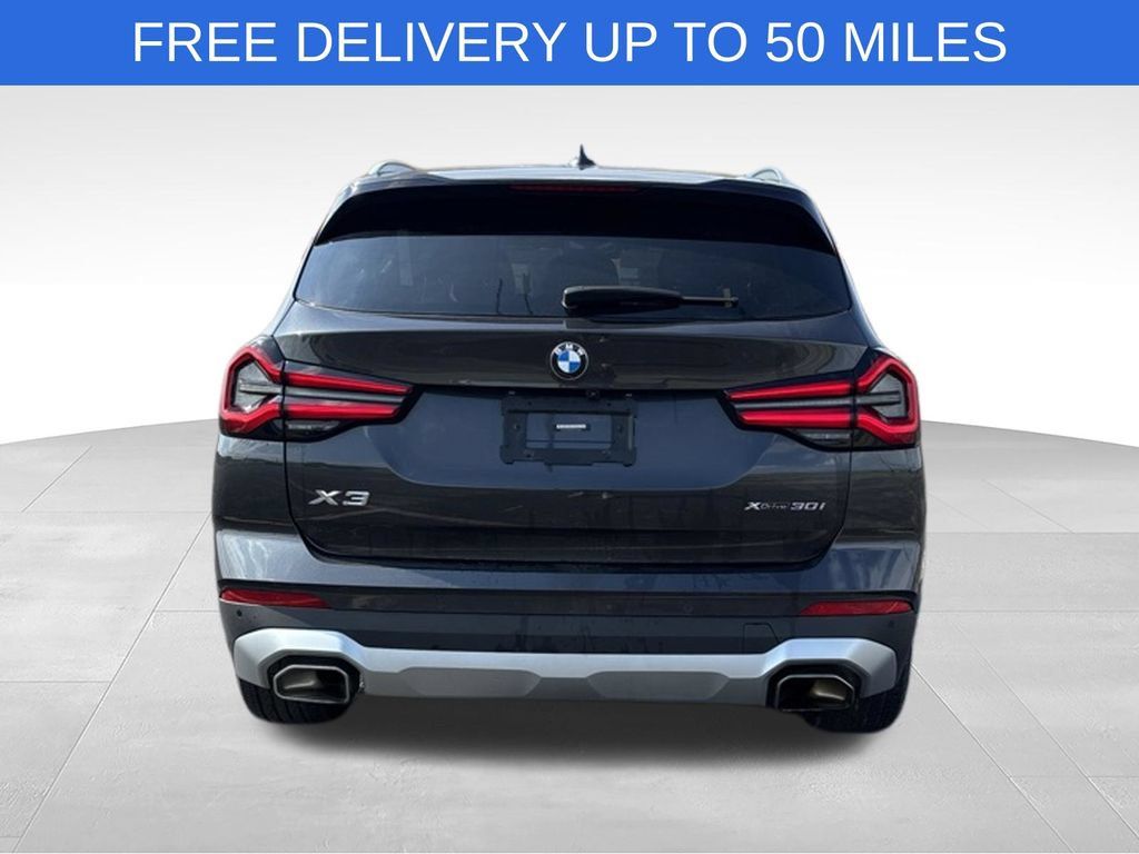 Used 2022 BMW X3 xDrive30i AWD/4WD image 7