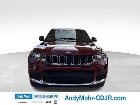 New 2025 Jeep Grand Cherokee L Laredo w/ Luxury Tech Group I AWD/4WD image 2
