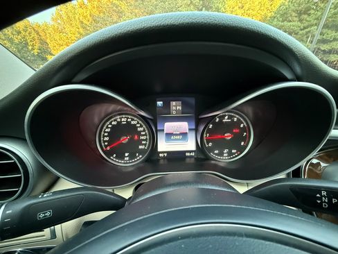 Used 2016 Mercedes-Benz C 300 Sedan image 20