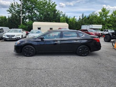 Used 2016 Nissan Sentra S FWD image 4