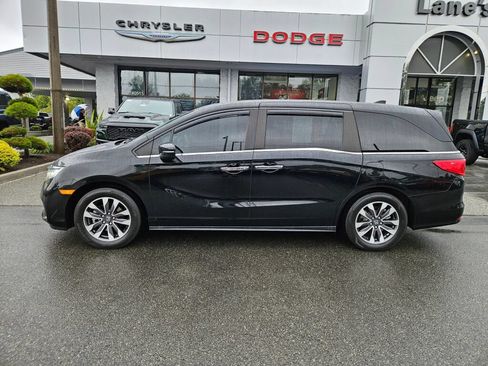 Used 2021 Honda Odyssey EX-L image 2