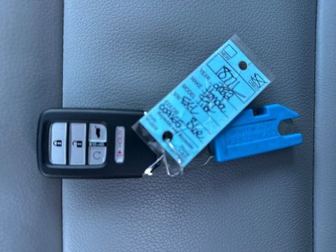 Used 2022 Honda Pilot EX-L image 32