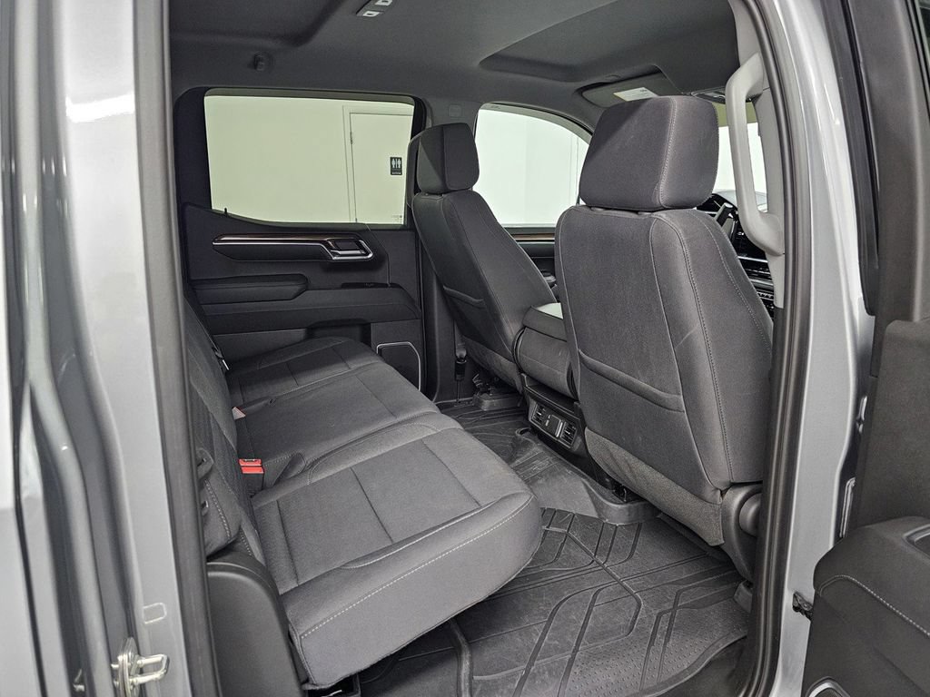 Used 2023 Chevrolet Silverado 1500 RST w/ Redline Edition AWD/4WD image 29