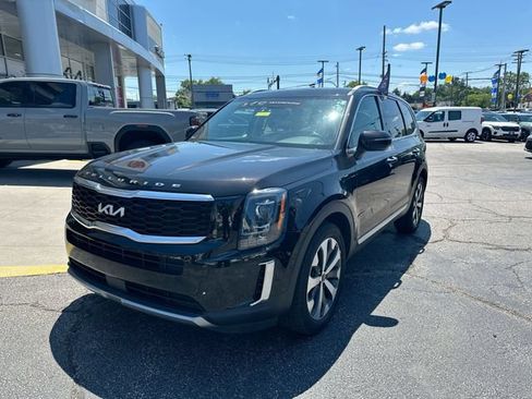 Certified 2022 Kia Telluride S FWD image 11