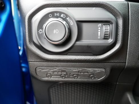 Used 2024 Jeep Wrangler Sport S image 26