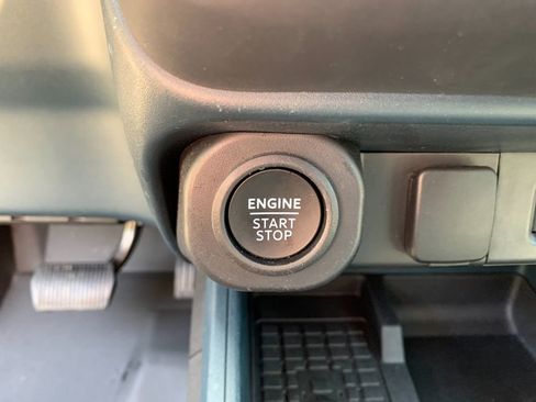 Used 2025 Ford Maverick Lariat image 26