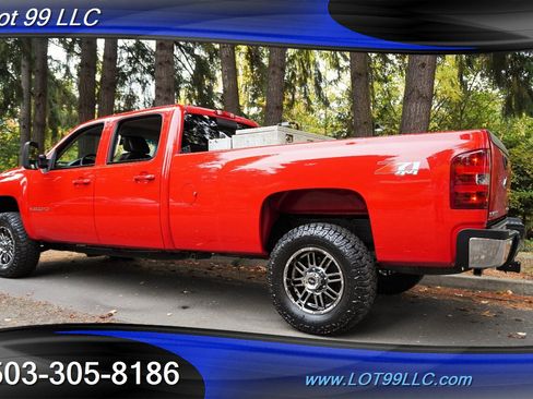 Used 2008 Chevrolet Silverado 3500 LTZ w/ Suspension Package, Off-Road image 10