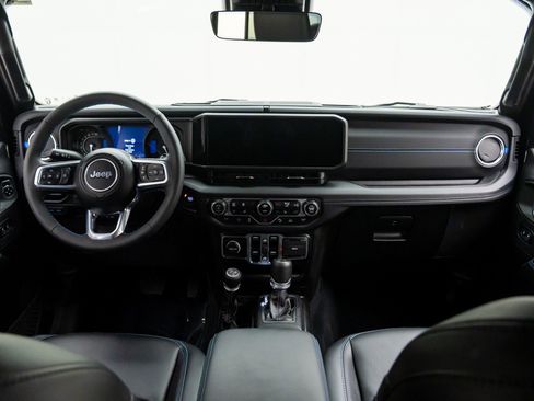 Used 2024 Jeep Wrangler High Altitude image 9