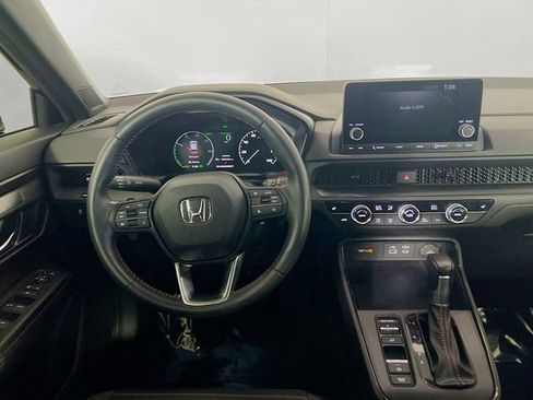 Used 2025 Honda CR-V Sport image 19