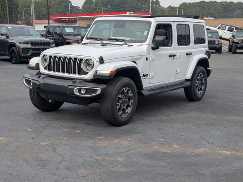 New 2026 Jeep Wrangler Sahara image 4