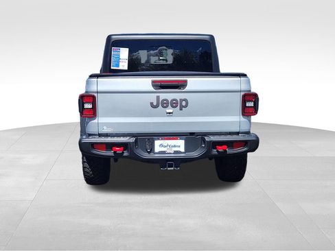 Used 2024 Jeep Gladiator Rubicon w/ Convenience Group AWD/4WD image 5