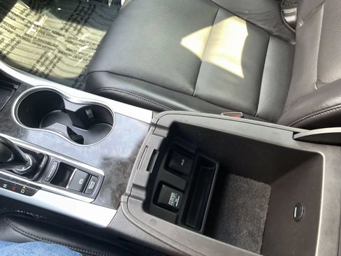 Used 2020 Acura TLX w/ Technology Package FWD image 18
