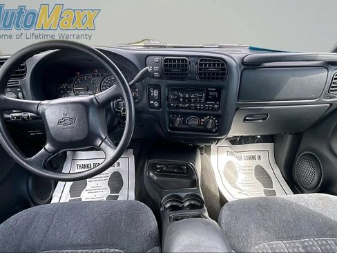 Used 2000 Chevrolet Blazer LS w/ LS Preferred Equipment Group AWD/4WD image 10