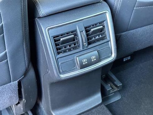 Used 2024 Subaru Forester Limited AWD/4WD image 13
