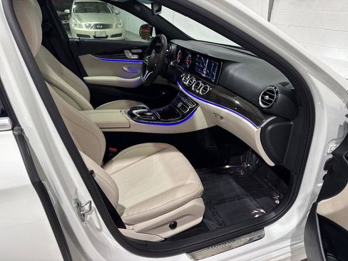 Used 2019 Mercedes-Benz E 300 image 49