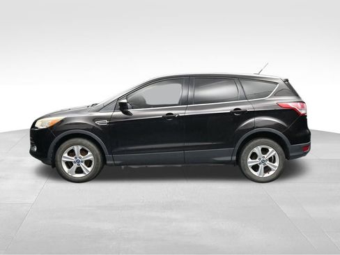 Used 2013 Ford Escape SE FWD image 2