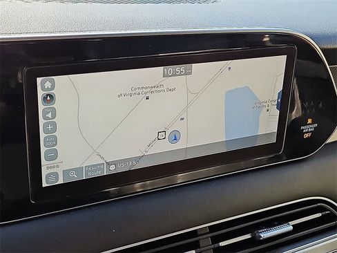 Used 2021 Hyundai Palisade SEL w/ Premium Package image 18