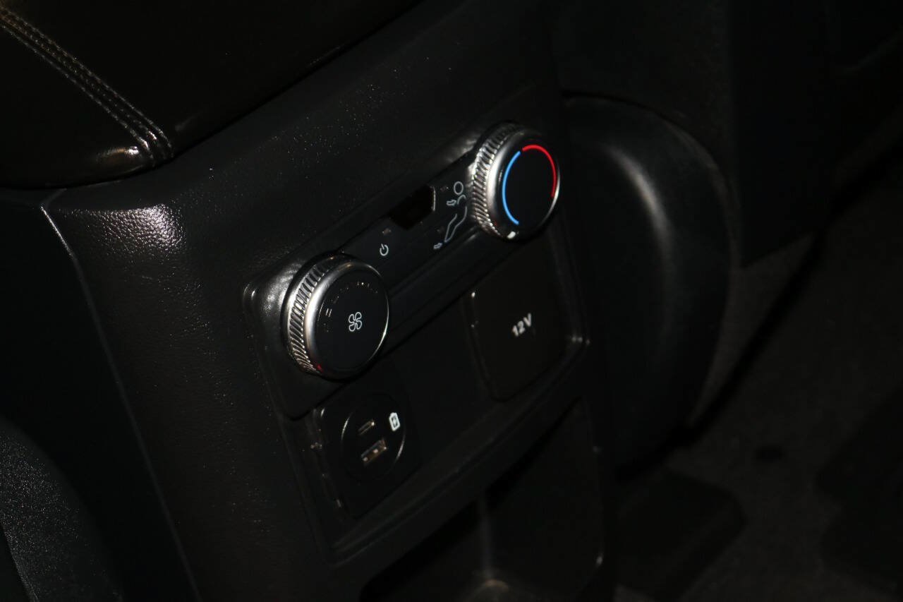 Used 2020 Ford Explorer XLT RWD image 54