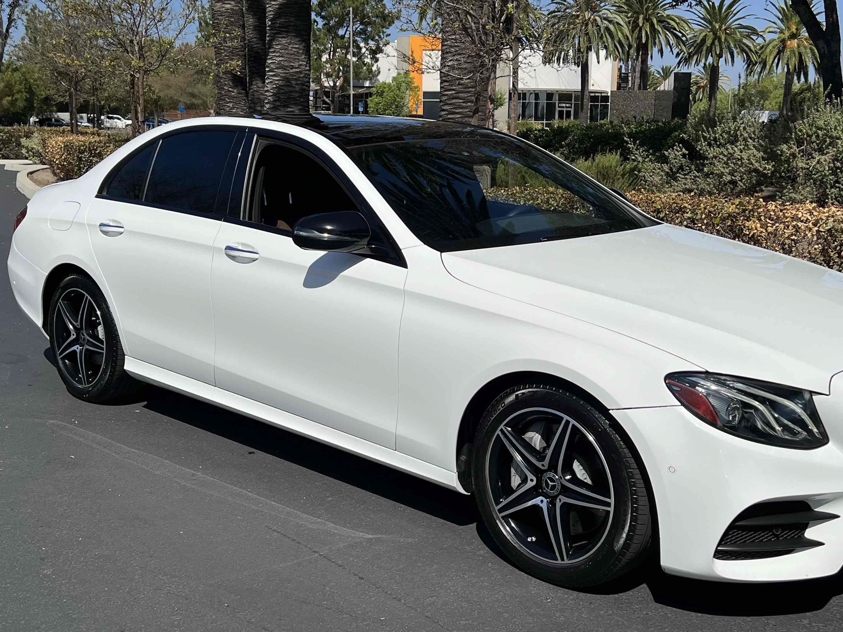 Used 2018 Mercedes-Benz E 300 image 22