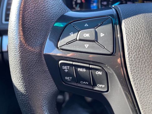 Used 2017 Ford Explorer XLT w/ Equipment Group 202A image 20