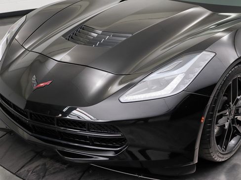 Used 2014 Chevrolet Corvette Stingray Coupe RWD image 10