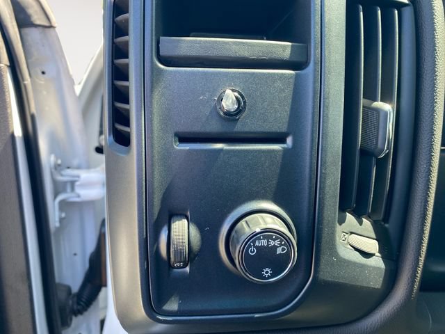 Used 2018 GMC Sierra 1500 2WD Double Cab image 18