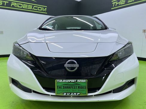 Used 2025 Nissan Leaf S FWD image 3