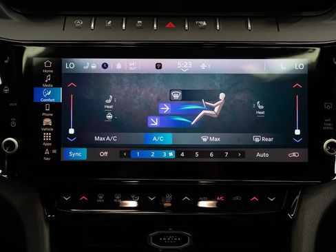 New 2026 Jeep Grand Cherokee 4WD image 12