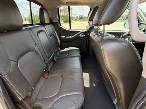 Used 2014 Nissan Frontier PRO-4X w/ Pro-4x Luxury Package AWD/4WD image 51