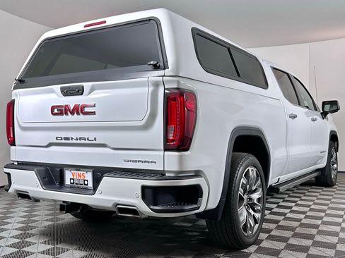 Used 2023 GMC Sierra 1500 Denali w/ Denali Reserve Package image 4