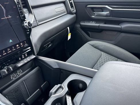 New 2026 RAM 1500 Big Horn AWD/4WD image 19