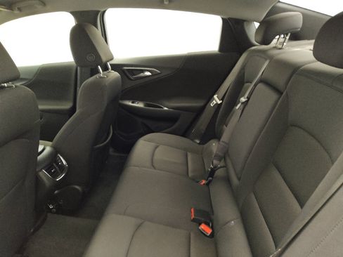 Used 2023 Chevrolet Malibu LT FWD image 18