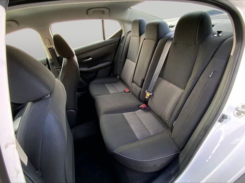 Used 2022 Nissan Sentra SV FWD image 20