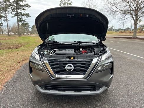 Used 2023 Nissan Rogue S image 20