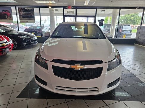 Used 2012 Chevrolet Cruze Eco image 3