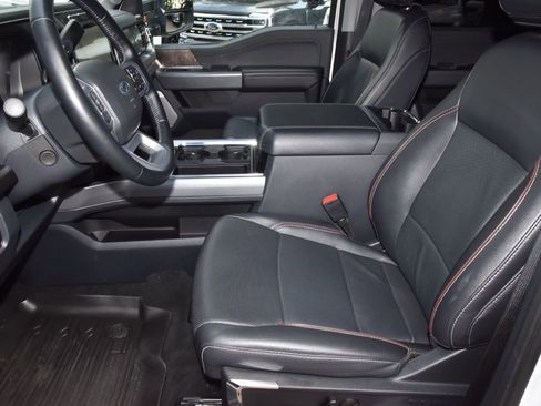 Used 2023 Ford F250 Lariat w/ Lariat Ultimate Package AWD/4WD image 11