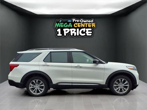 Used 2023 Ford Explorer Limited w/ Equipment Group 301A image 30