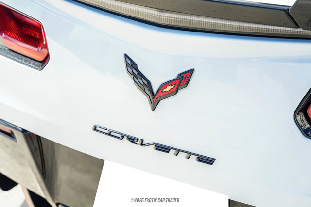 Used 2018 Chevrolet Corvette Stingray Coupe w/ 1LT RWD image 57