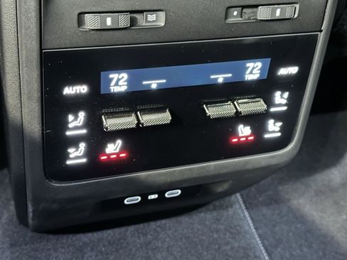 Certified 2024 Porsche Macan Turbo Electric image 37