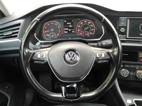 Used 2019 Volkswagen Jetta SE FWD image 31