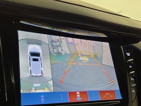 Used 2019 Cadillac Escalade Platinum image 19