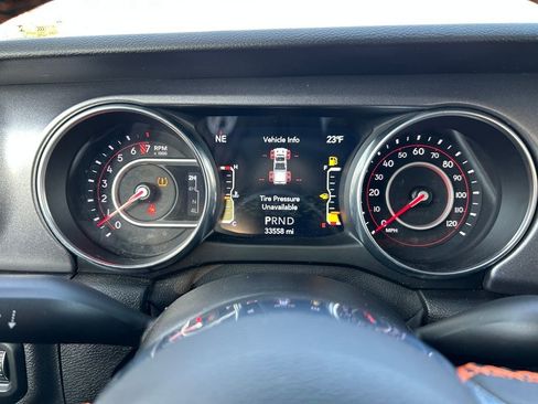 Used 2021 Jeep Gladiator Mojave image 11