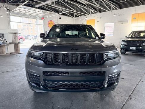New 2025 Jeep Grand Cherokee L Limited image 10