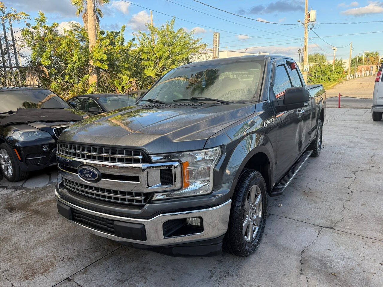 Used 2018 Ford F150 XLT w/ Equipment Group 301A Mid RWD image 5