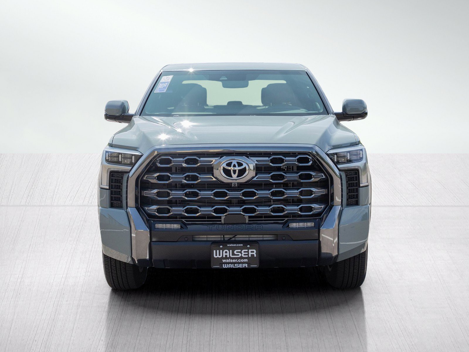 Used 2025 Toyota Tundra Platinum AWD/4WD image 11